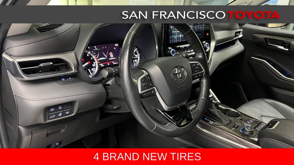 Used 2022 Toyota Highlander Platinum image 13