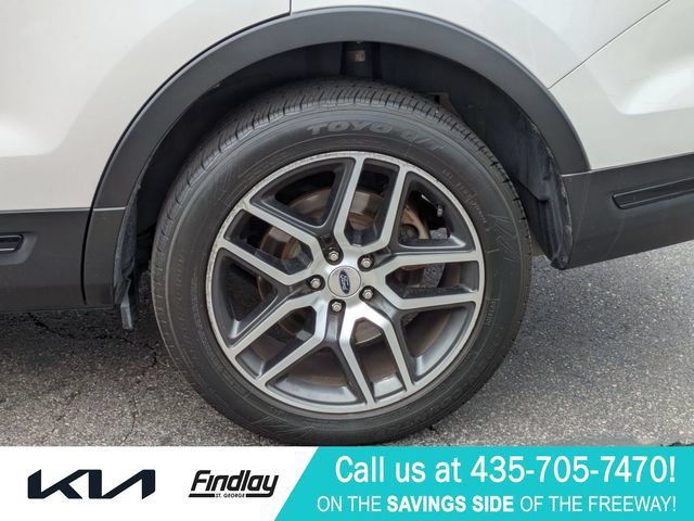 Used 2018 Ford Explorer Sport w/ Equipment Group 401A AWD/4WD image 12