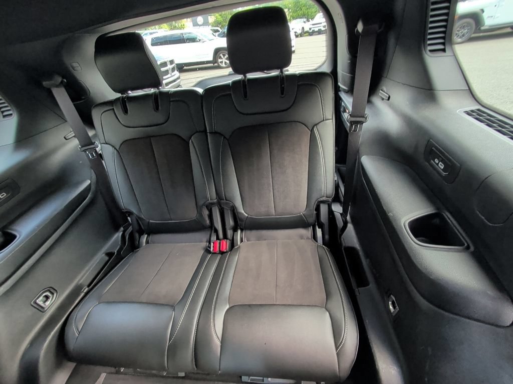 Used 2023 Jeep Grand Cherokee L Laredo AWD/4WD image 14