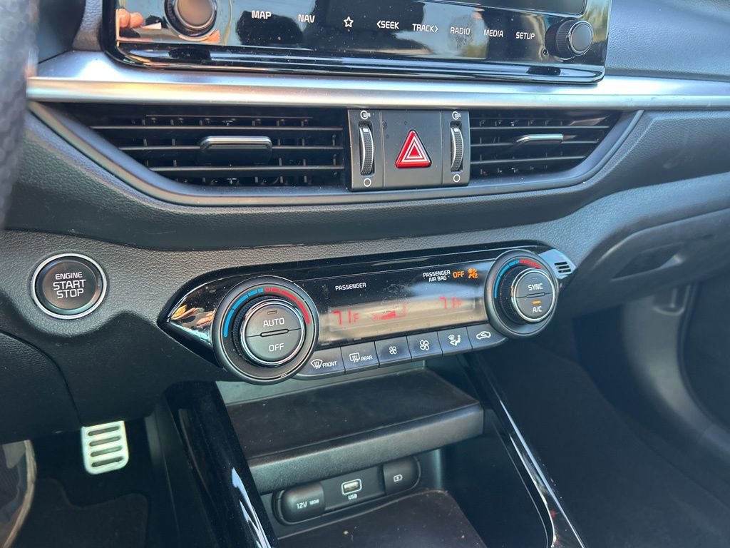Used 2023 Kia Forte GT-Line image 36