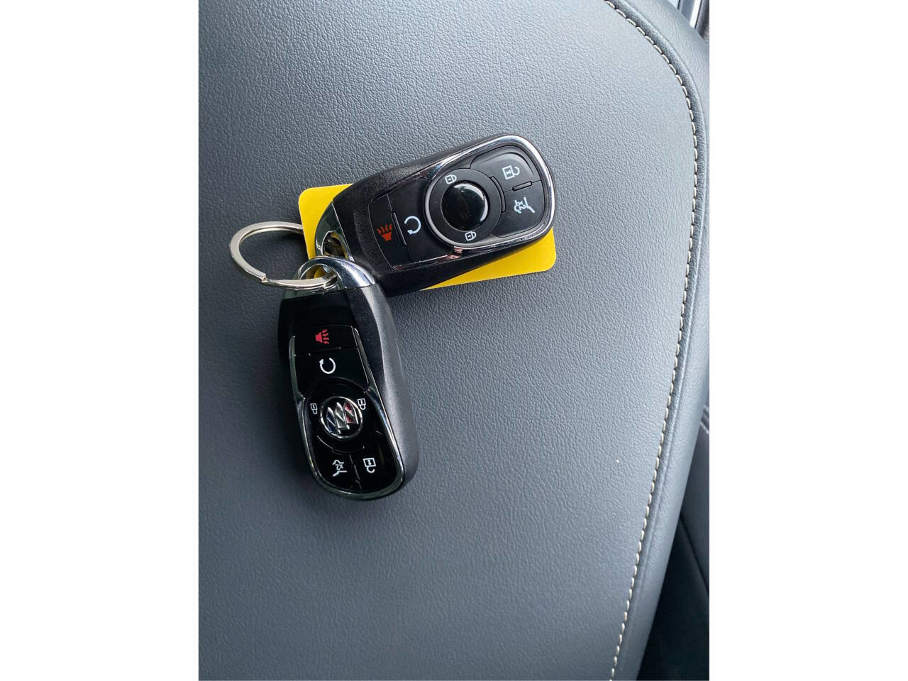 Used 2022 Buick Enclave Premium image 32