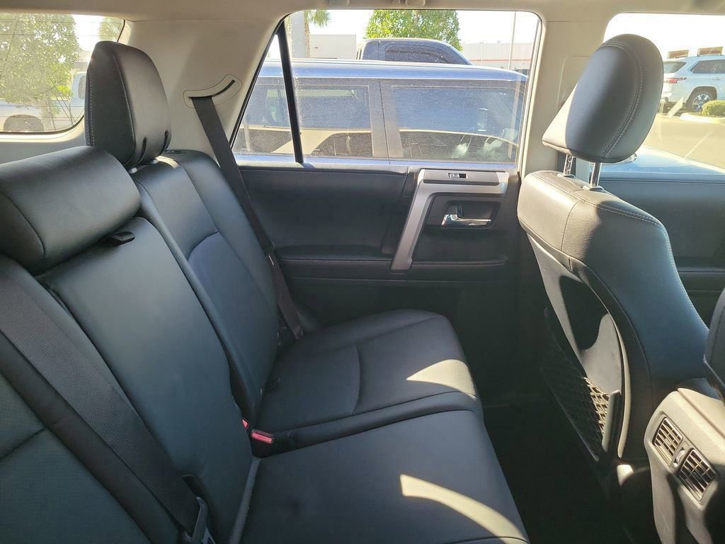 Used 2022 Toyota 4Runner Limited image 11