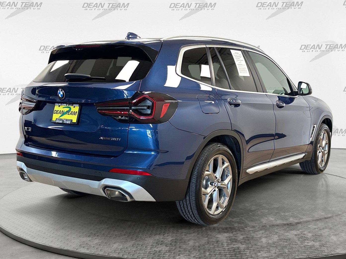 Used 2022 BMW X3 xDrive30i w/ Premium Package 2 AWD/4WD image 4