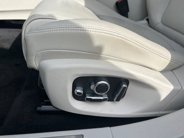 Certified 2022 Jaguar I-PACE HSE AWD/4WD image 19