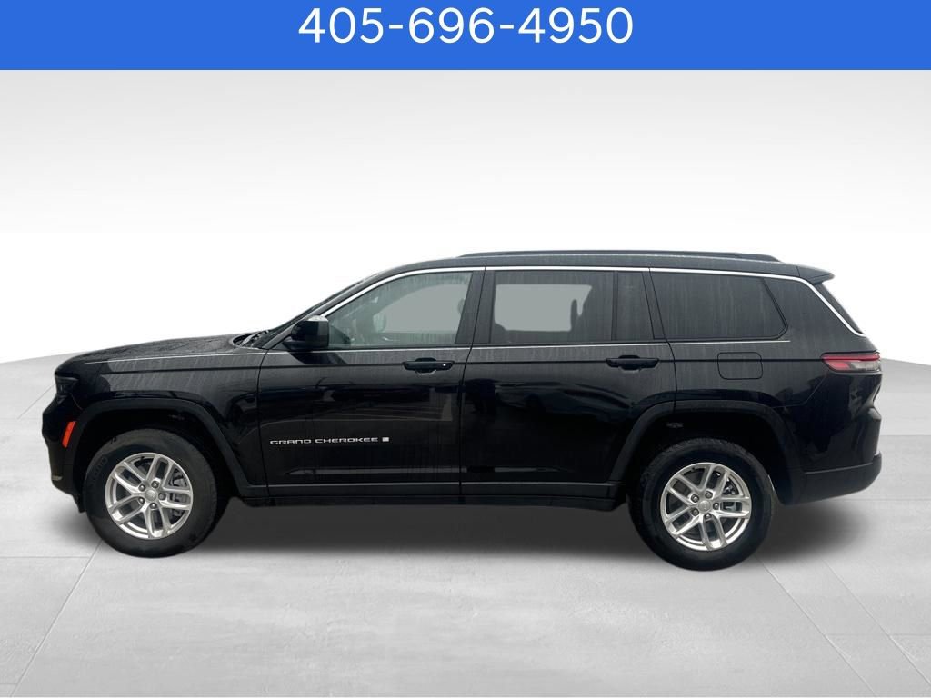 Used 2025 Jeep Grand Cherokee L Laredo image 10