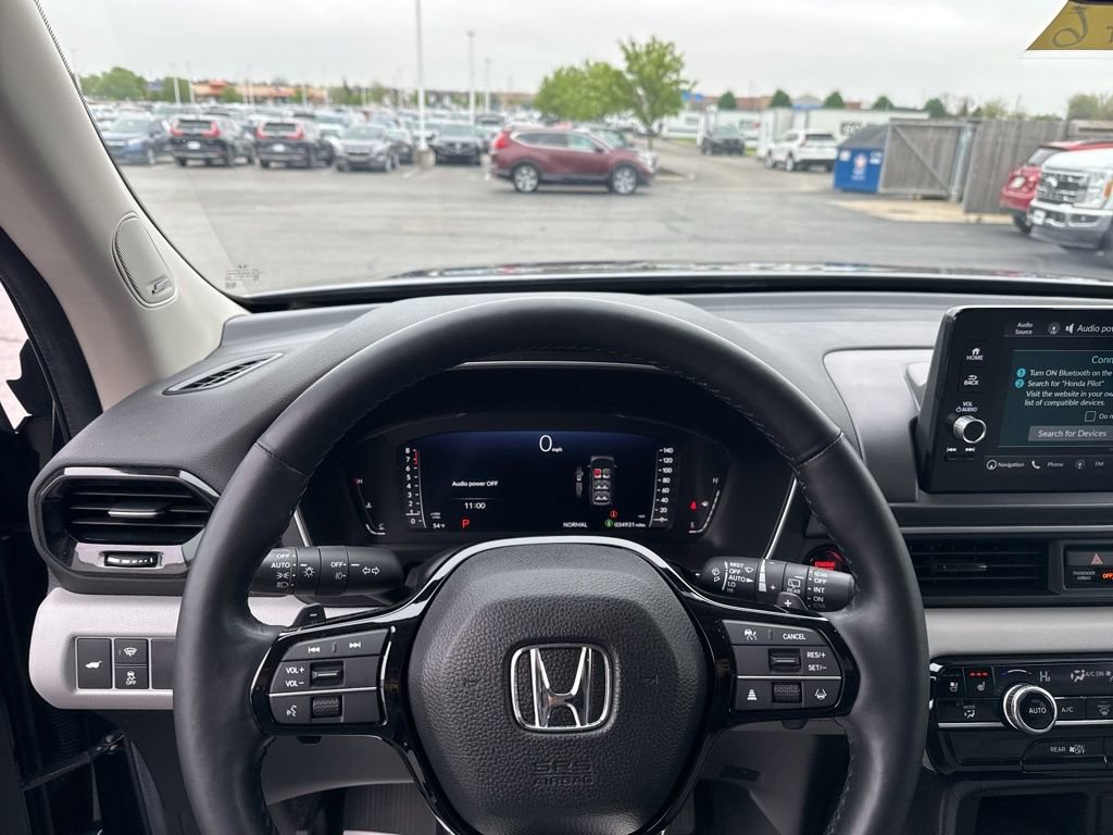 Certified 2024 Honda Pilot Elite image 13