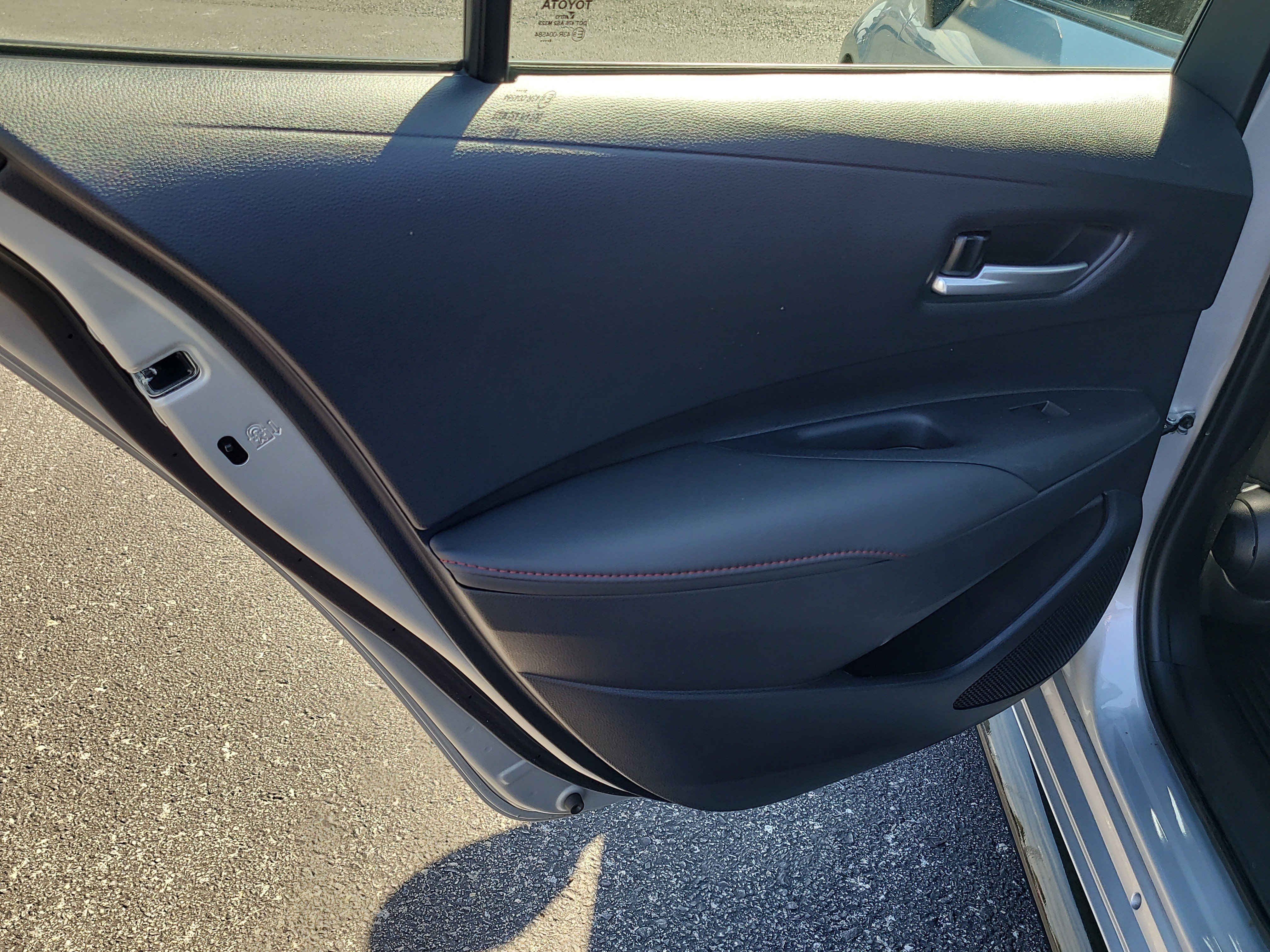 Certified 2025 Toyota Corolla SE image 11