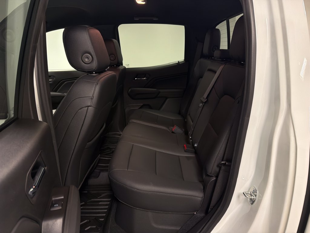 Used 2025 GMC Canyon Elevation w/ Convenience Package RWD image 39