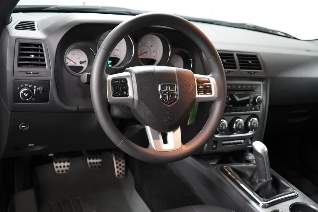 Used 2013 Dodge Challenger R/T Plus RWD image 13