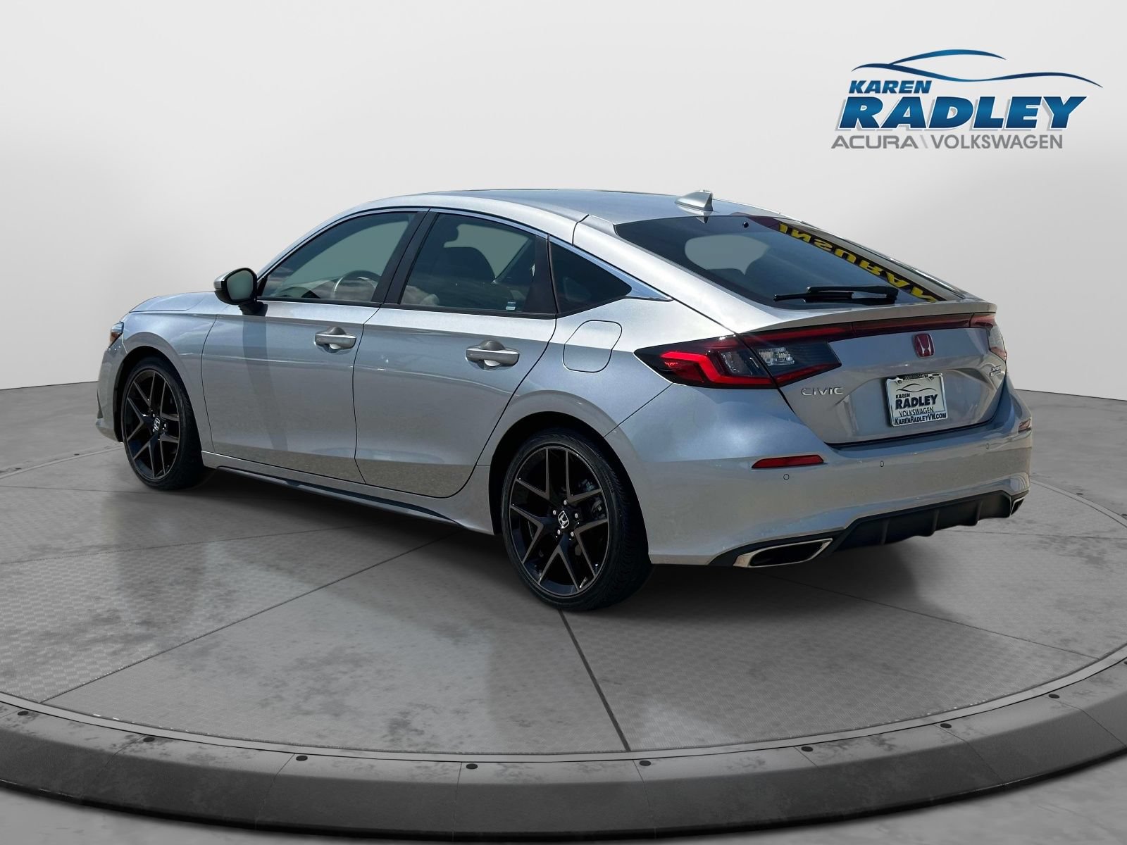 Used 2024 Honda Civic Sport Touring image 4