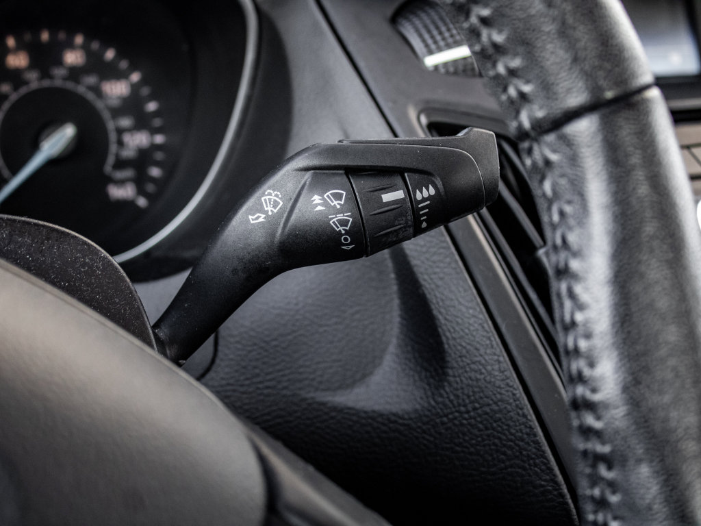 Used 2017 Ford Focus SE w/ Cold Weather Package image 22