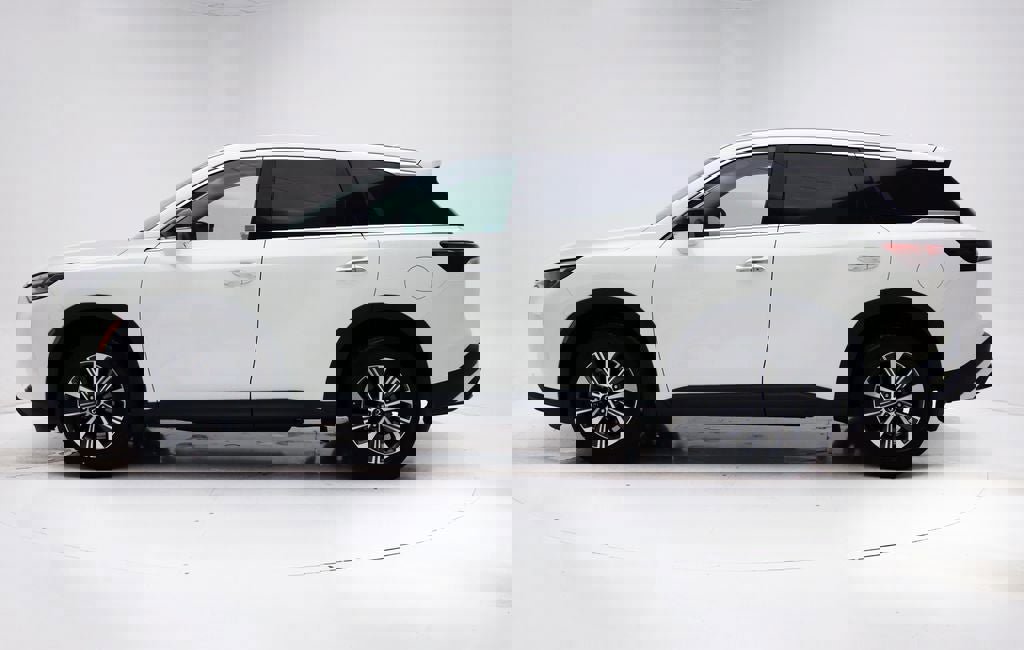 Used 2023 INFINITI QX60 Pure image 5