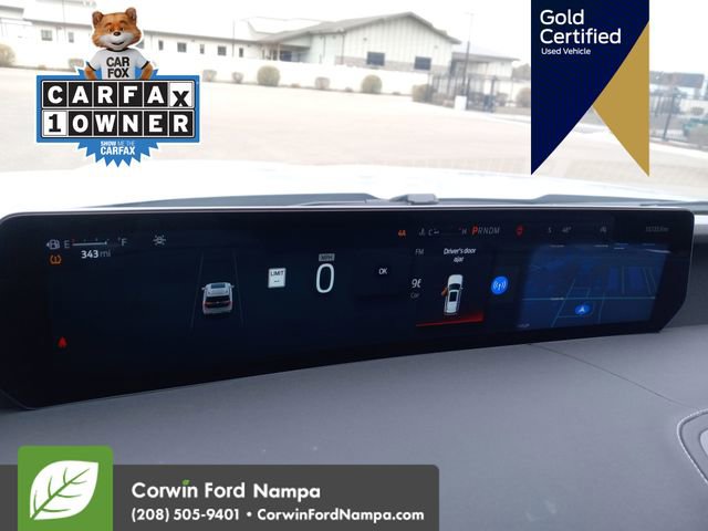 Used 2025 Ford Expedition Max Platinum image 17