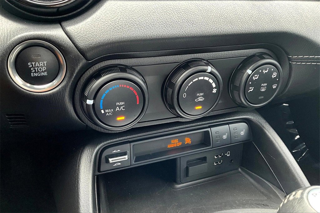 Used 2023 MAZDA MX-5 Miata Club image 27