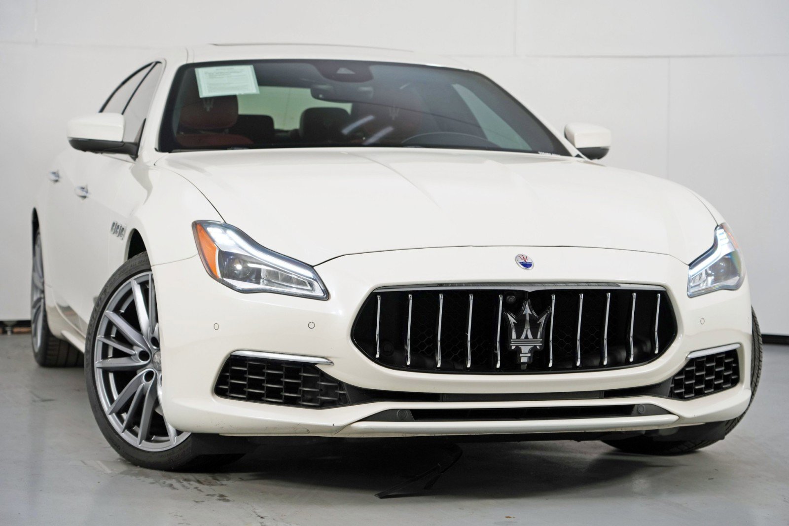 Used 2019 Maserati Quattroporte S GranLusso RWD image 4