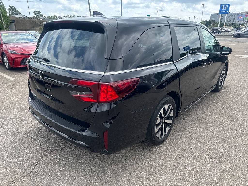 Used 2025 Honda Odyssey EX-L image 9
