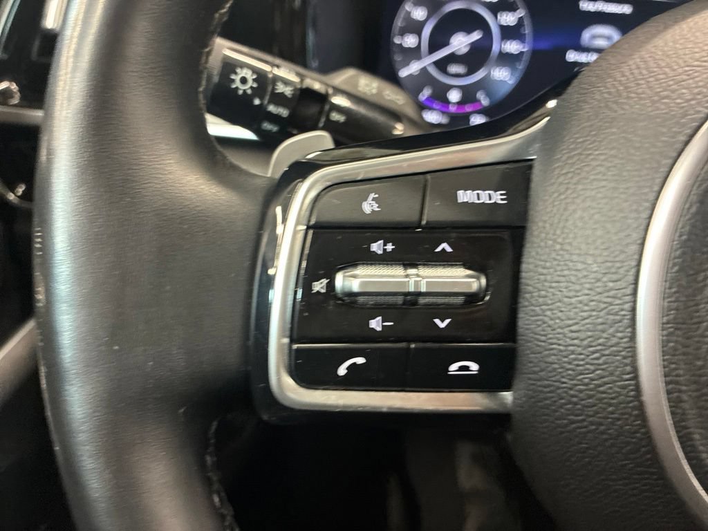 Certified 2023 Kia Sorento SX AWD/4WD image 24