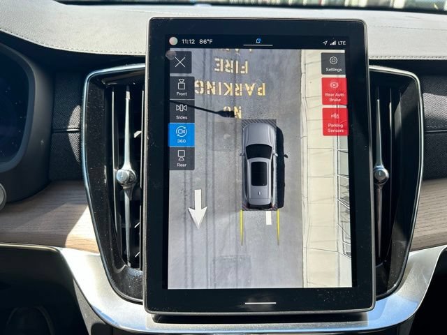 Certified 2025 Volvo XC90 B5 Plus AWD/4WD image 25