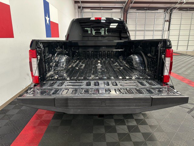 Used 2019 Ford F250 Platinum w/ FX4 Off-Road Package AWD/4WD image 21