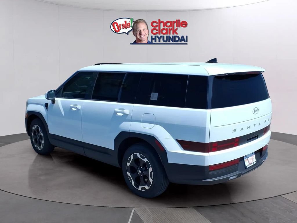 New 2026 Hyundai Santa Fe SE FWD image 3
