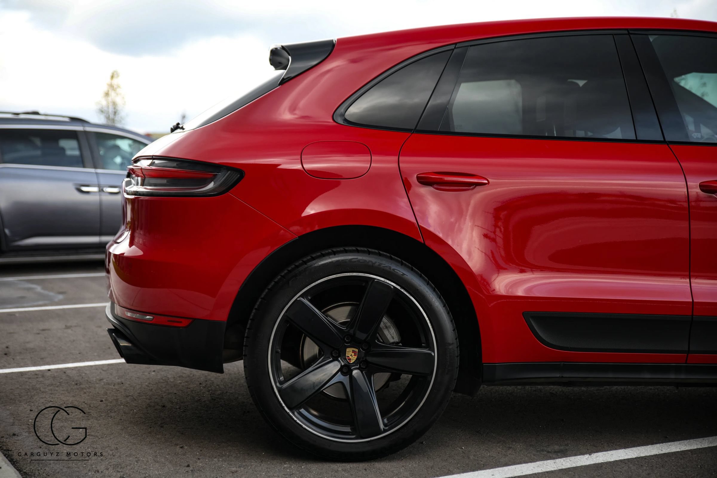 Used 2021 Porsche Macan S AWD/4WD image 13