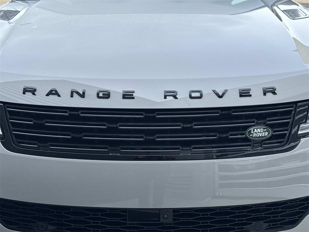 New 2026 Land Rover Range Rover Sport Dynamic SE image 11