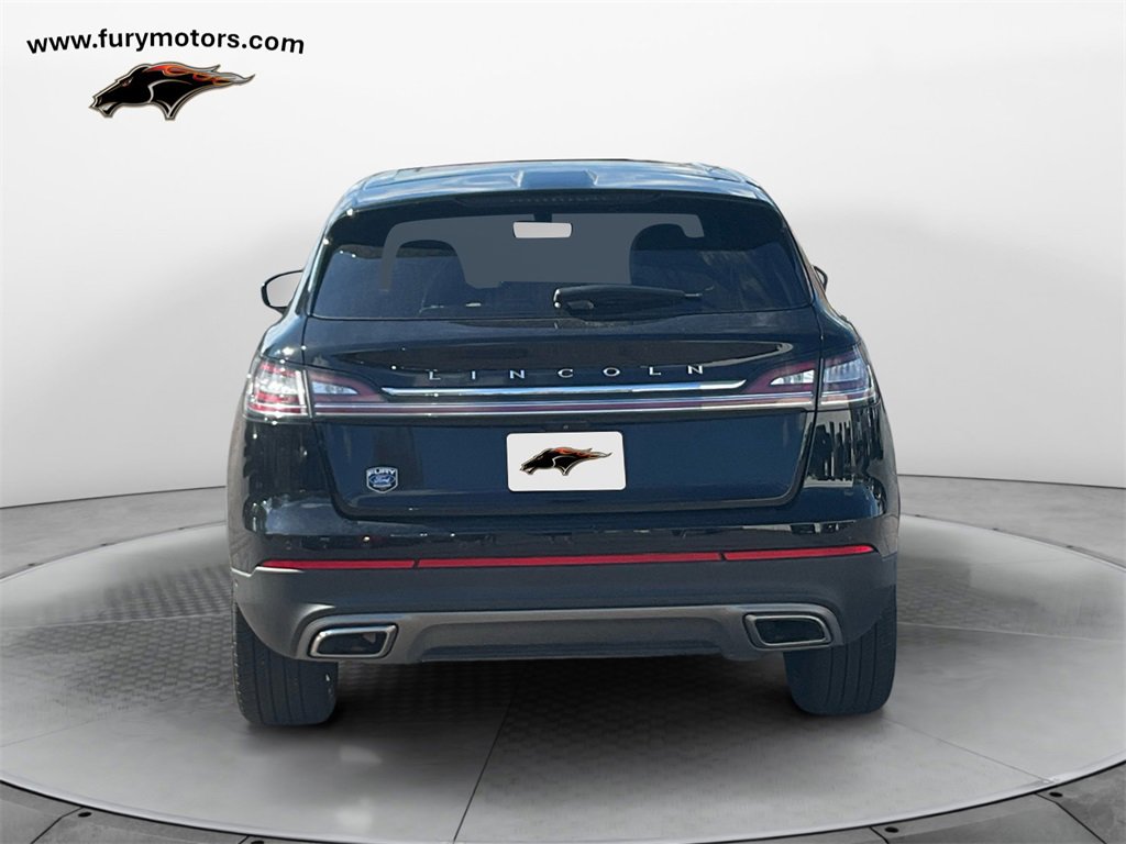 Used 2022 Lincoln Nautilus Reserve w/ Equipment Group 201A image 4