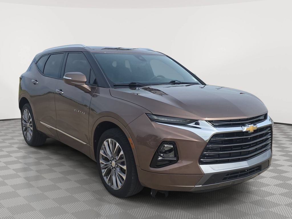 Used 2019 Chevrolet Blazer Premier w/ Driver Confidence II Package AWD/4WD image 1