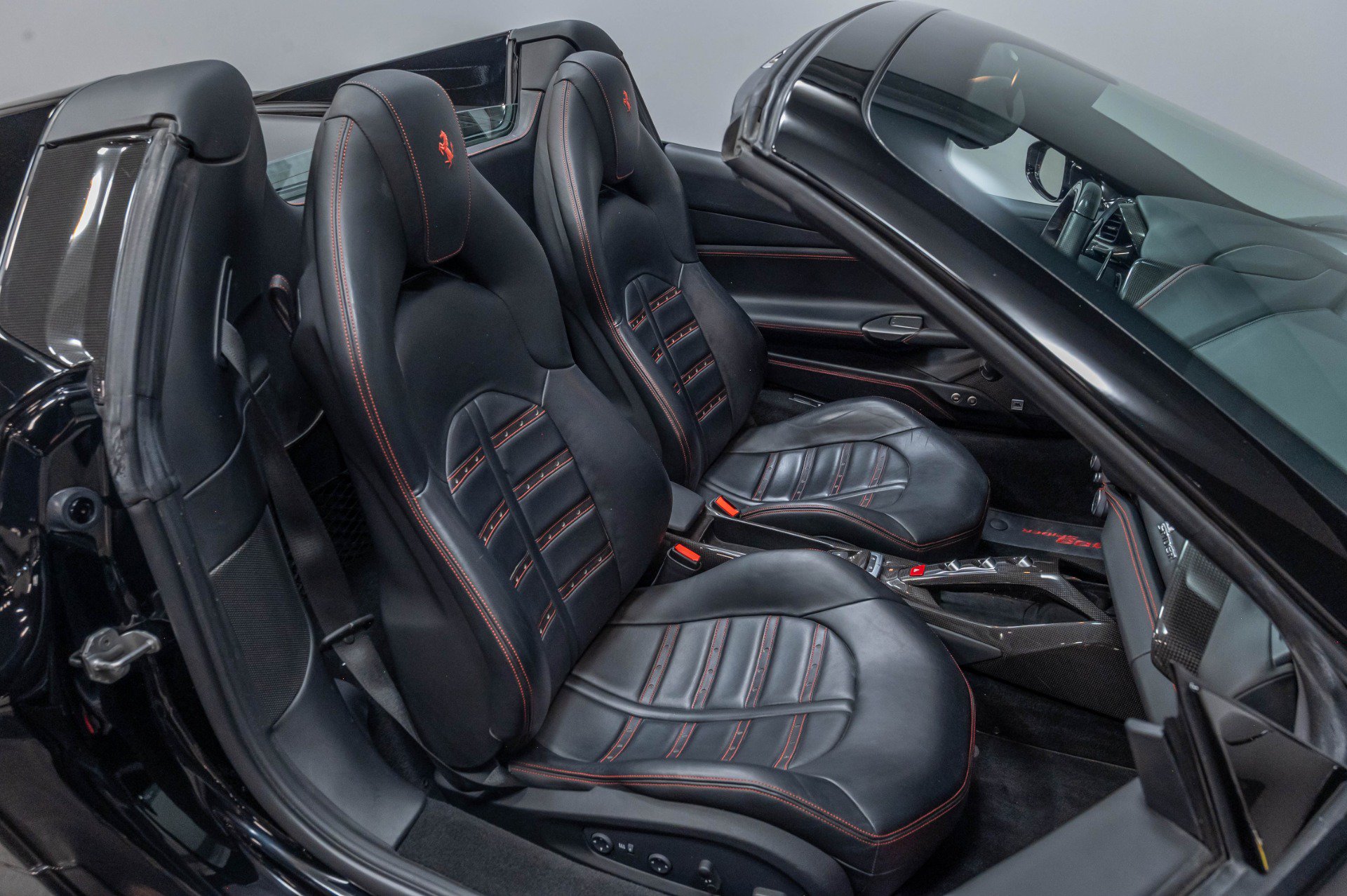 Used 2016 Ferrari 488 Spider RWD image 42