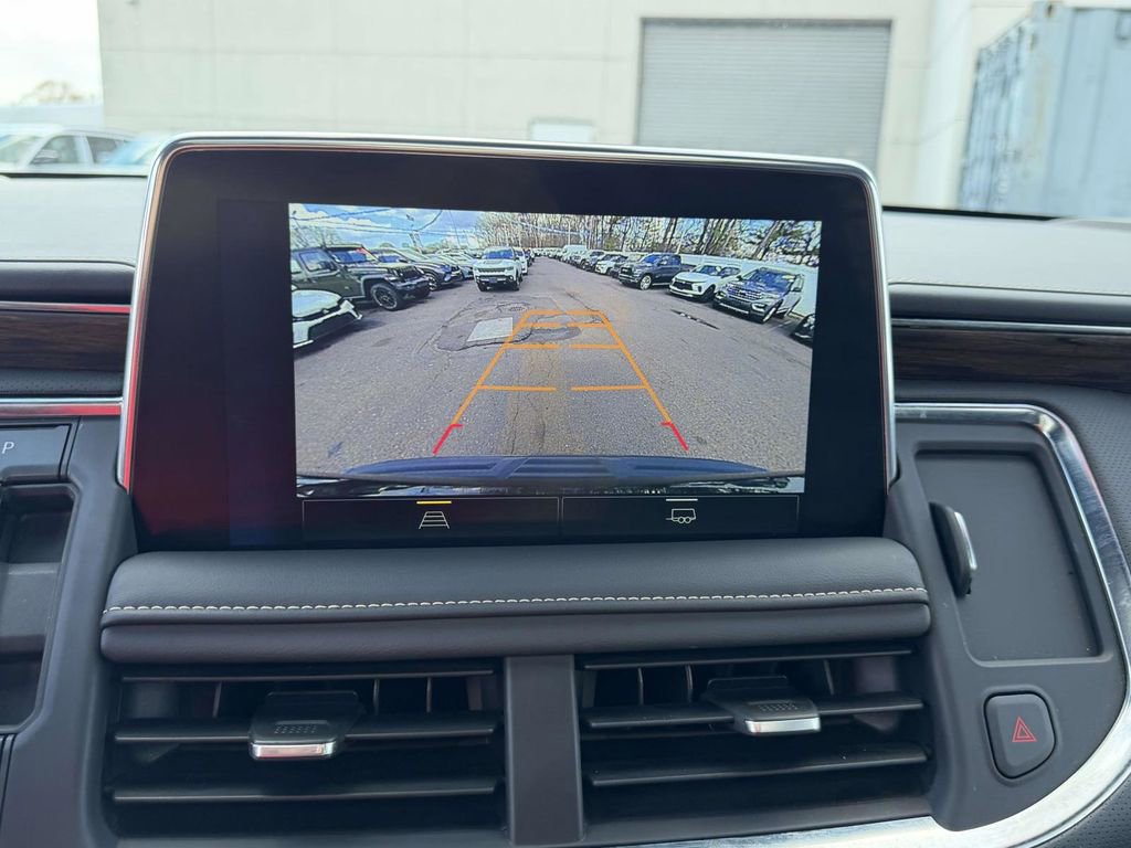 Used 2023 Chevrolet Tahoe Premier AWD/4WD image 31