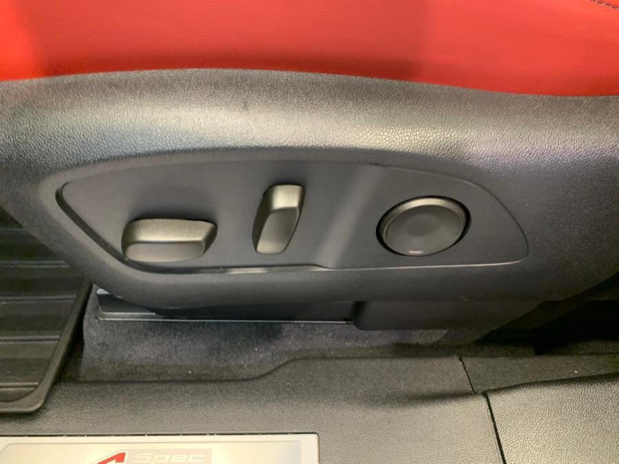 Used 2024 Acura ZDX A-Spec image 19