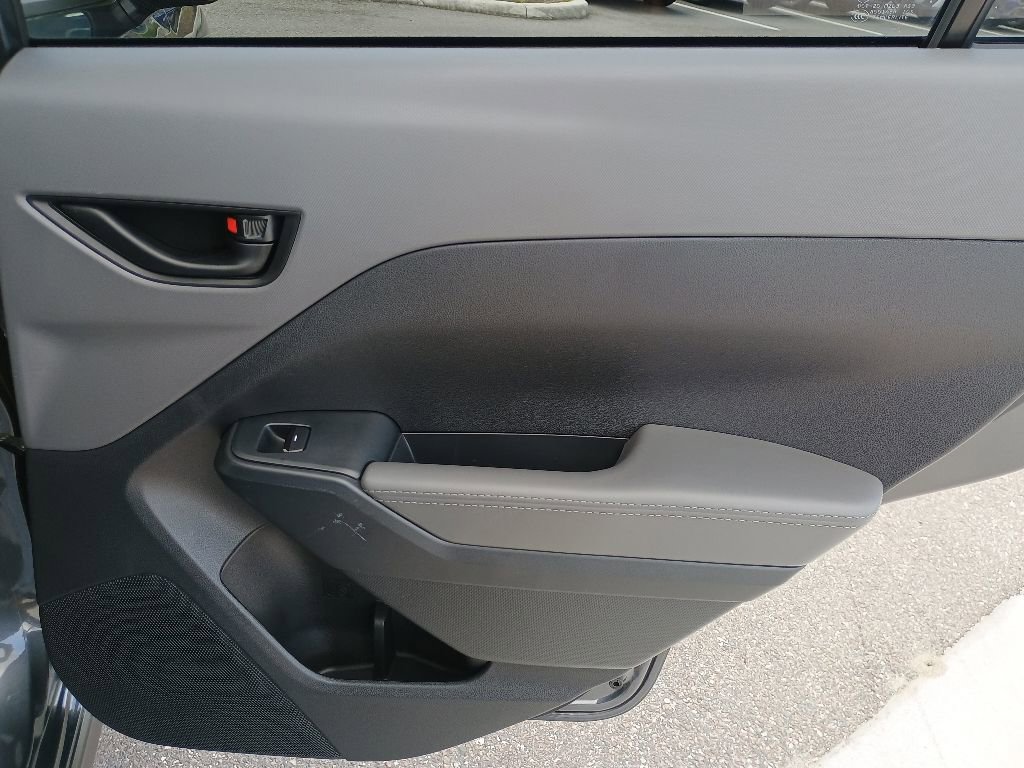 Certified 2024 Subaru Crosstrek 2.0i Premium AWD/4WD image 17