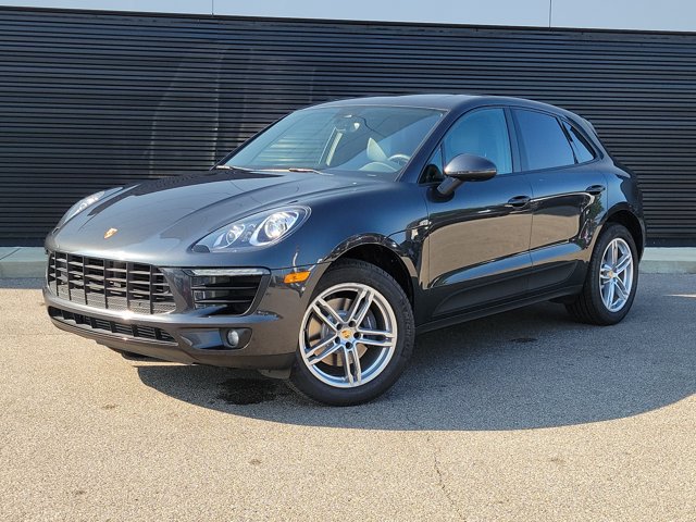 Certified 2017 Porsche Macan AWD/4WD image 1