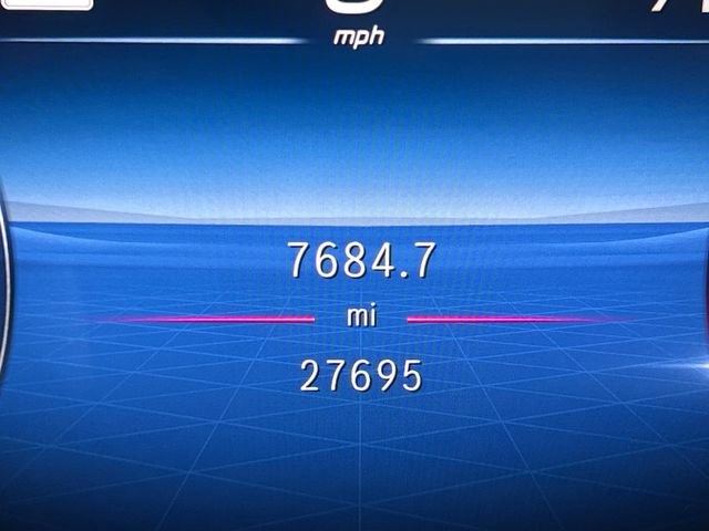 Used 2024 Mercedes-Benz GLC 300 4MATIC image 34