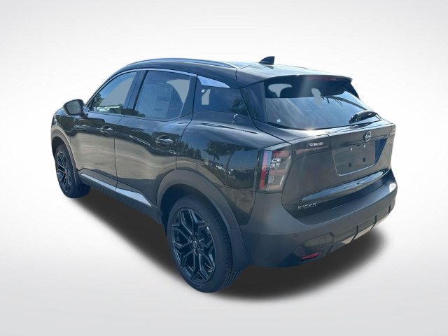 New 2027 Nissan Kicks SR FWD image 7