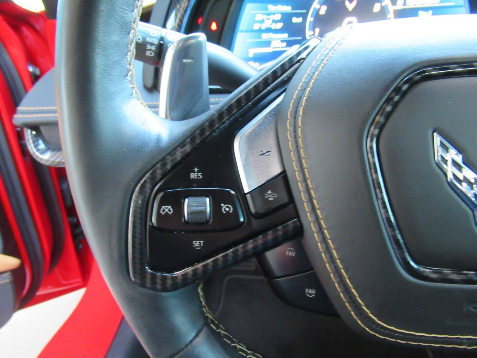 Used 2024 Chevrolet Corvette Stingray Premium Cpe w/ Z51 Performance Package RWD image 21