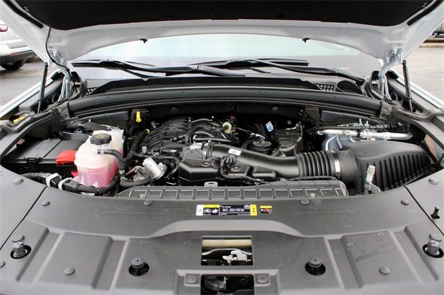 New 2024 Jeep Grand Cherokee L Limited w/ Trailer Tow Package image 23