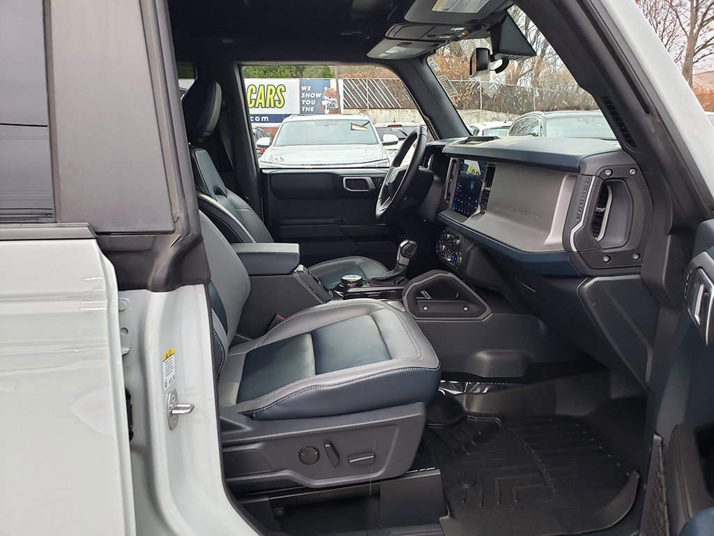 Used 2024 Ford Bronco Outer Banks image 19