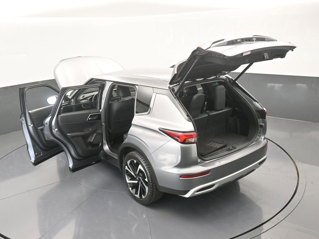 Used 2022 Mitsubishi Outlander SE image 72