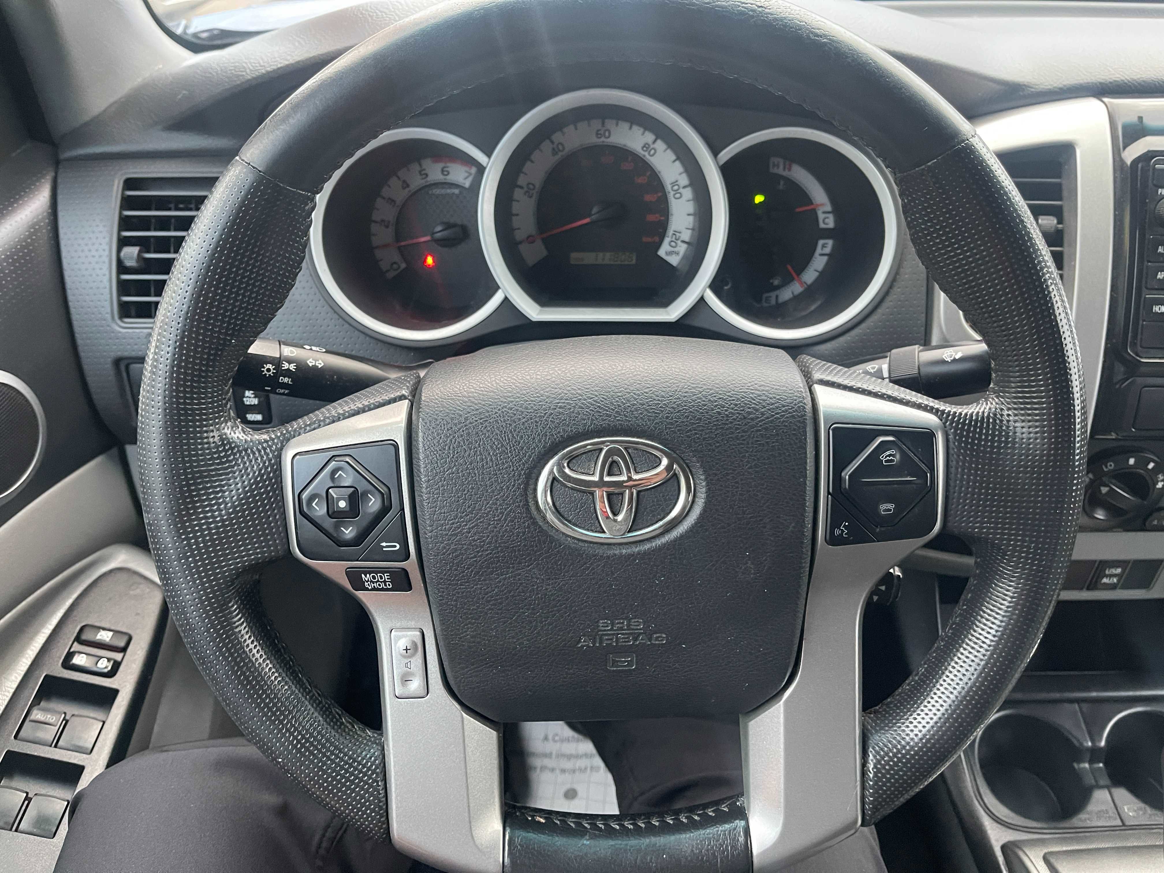 Used 2014 Toyota Tacoma PreRunner w/ TRD Sport Package RWD image 24