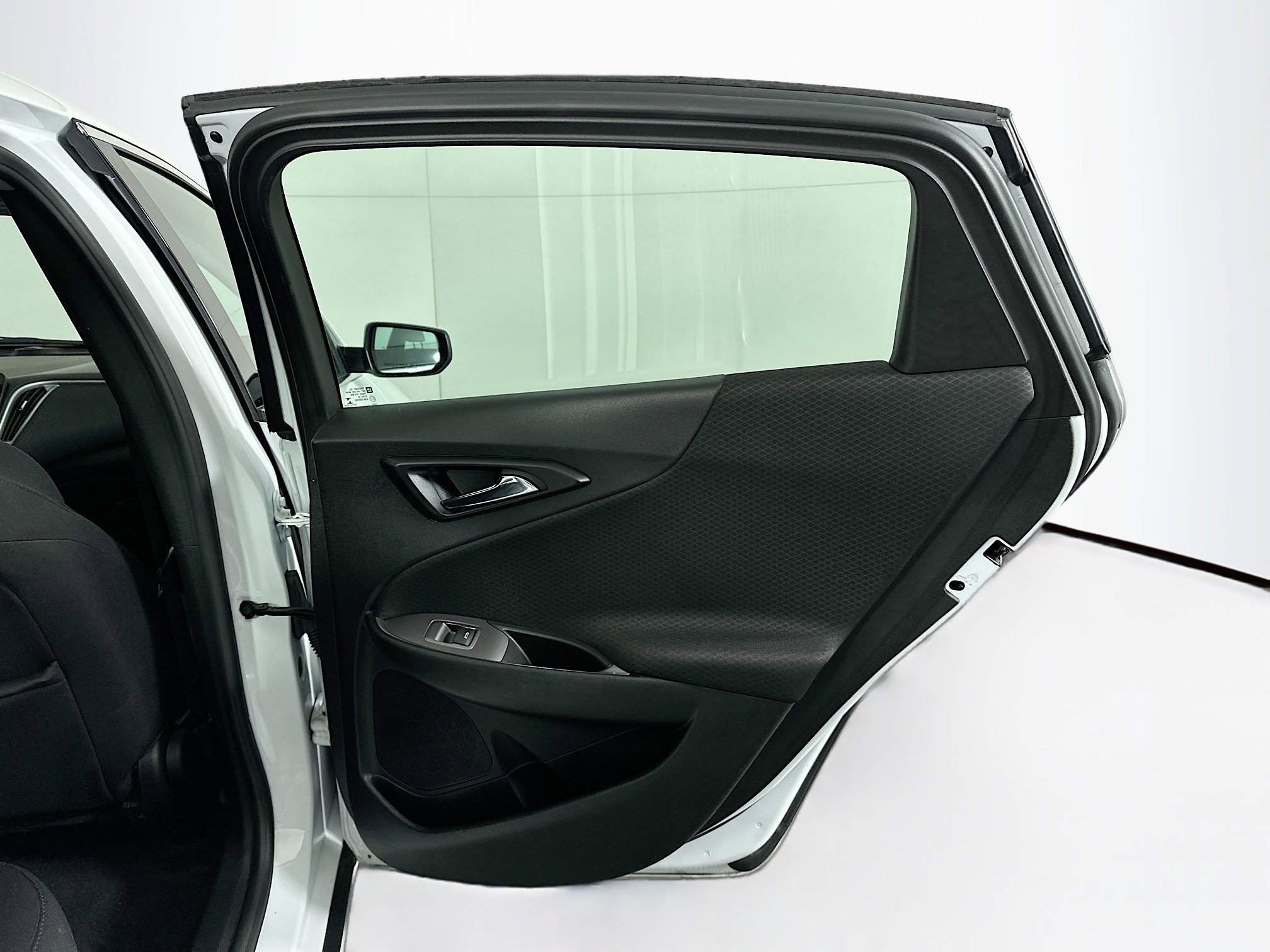 Used 2022 Chevrolet Malibu LT image 28