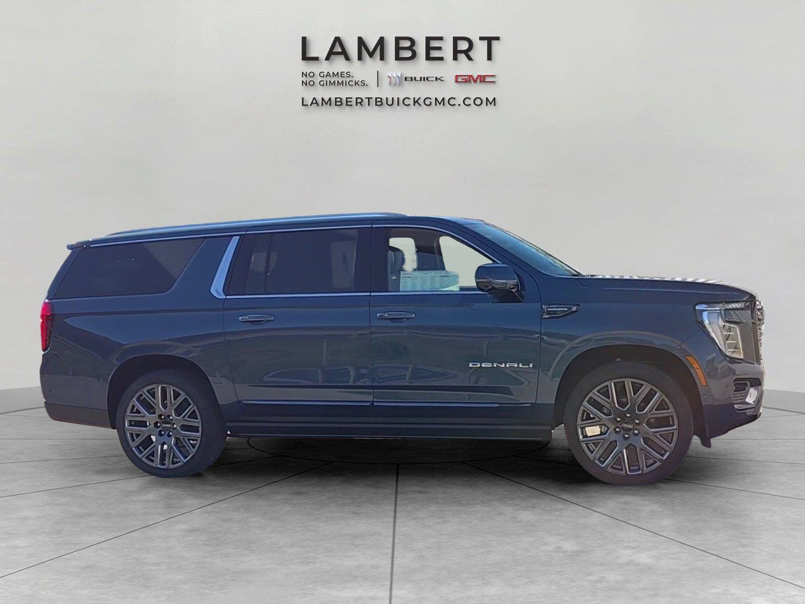 New 2027 GMC Yukon XL Denali Ultimate w/ LPO, Floor Liner Package AWD/4WD image 6