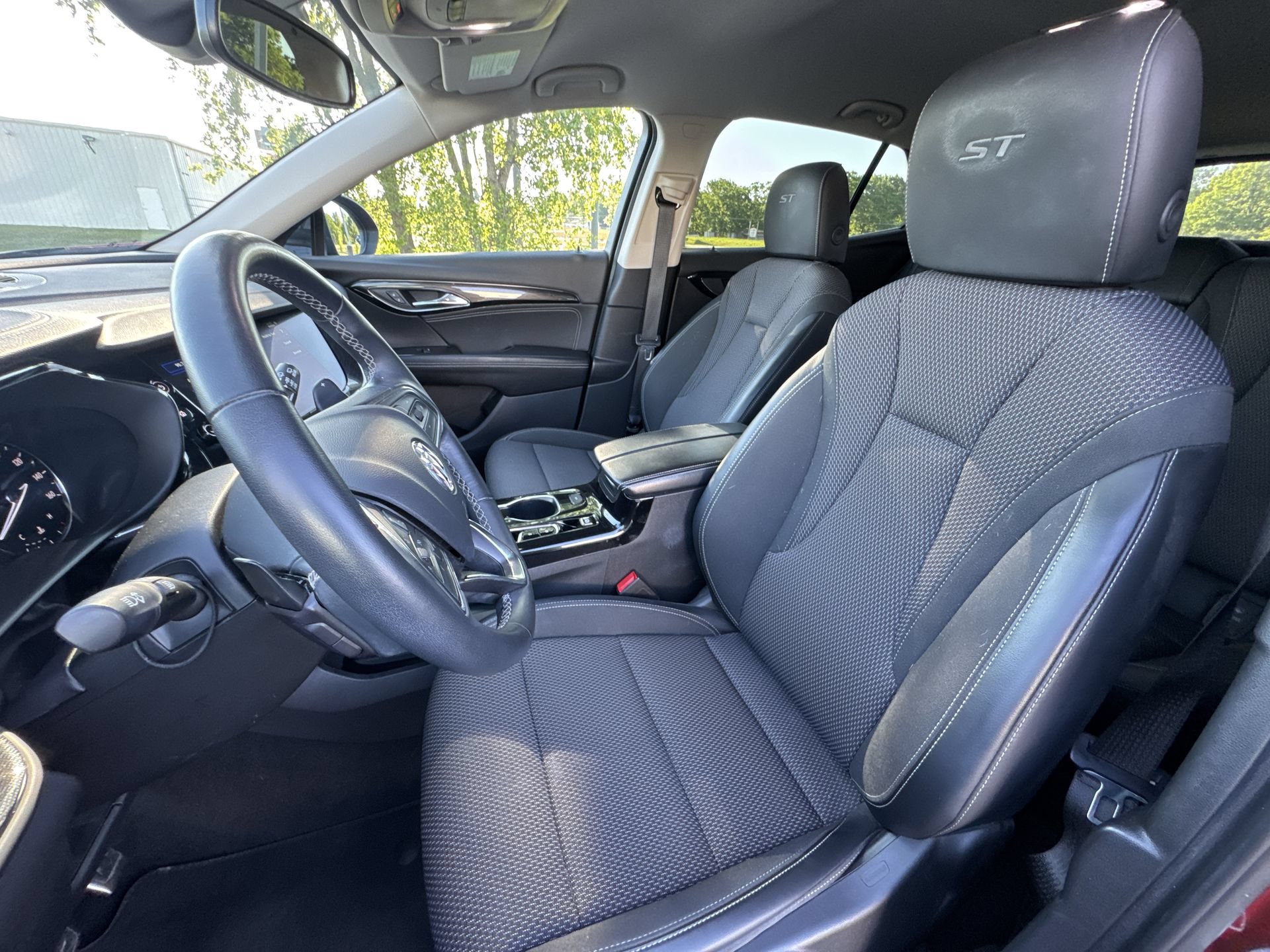 Certified 2023 Buick Envision Preferred w/ Sport Touring Package AWD/4WD image 11