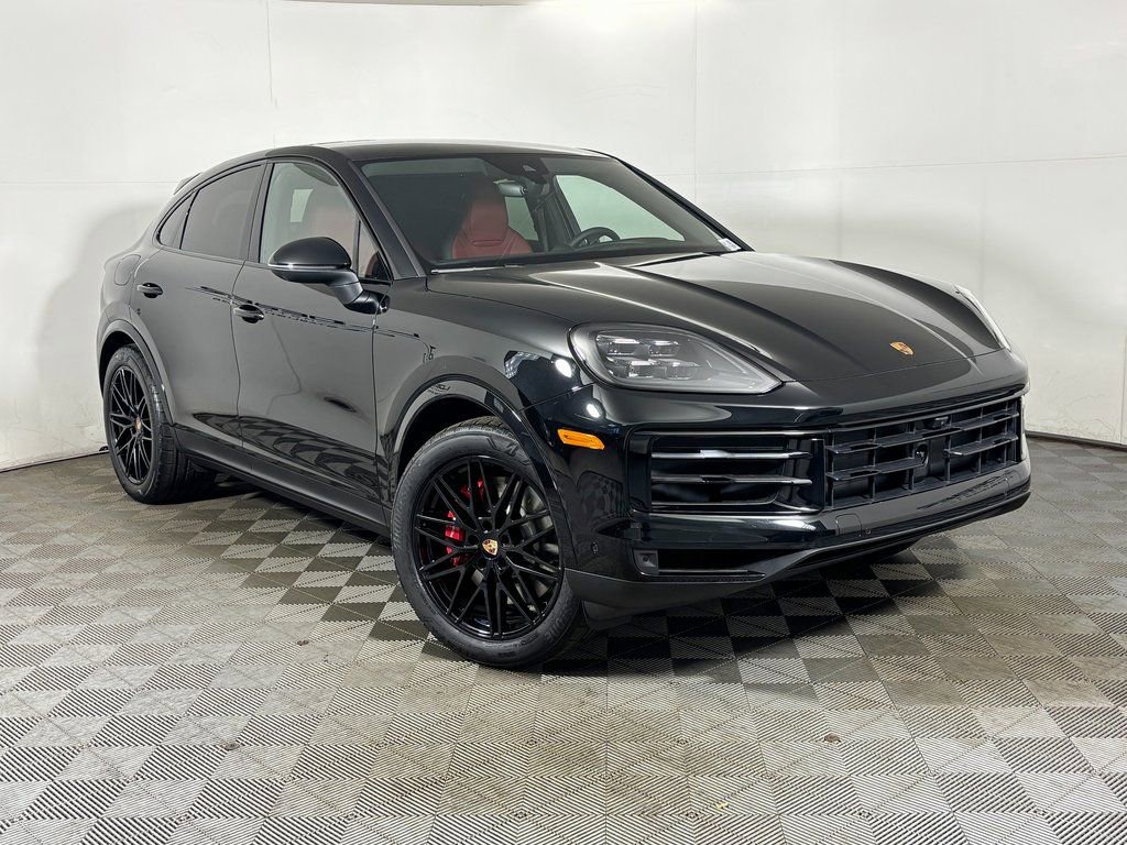 Certified 2026 Porsche Cayenne S AWD/4WD image 9