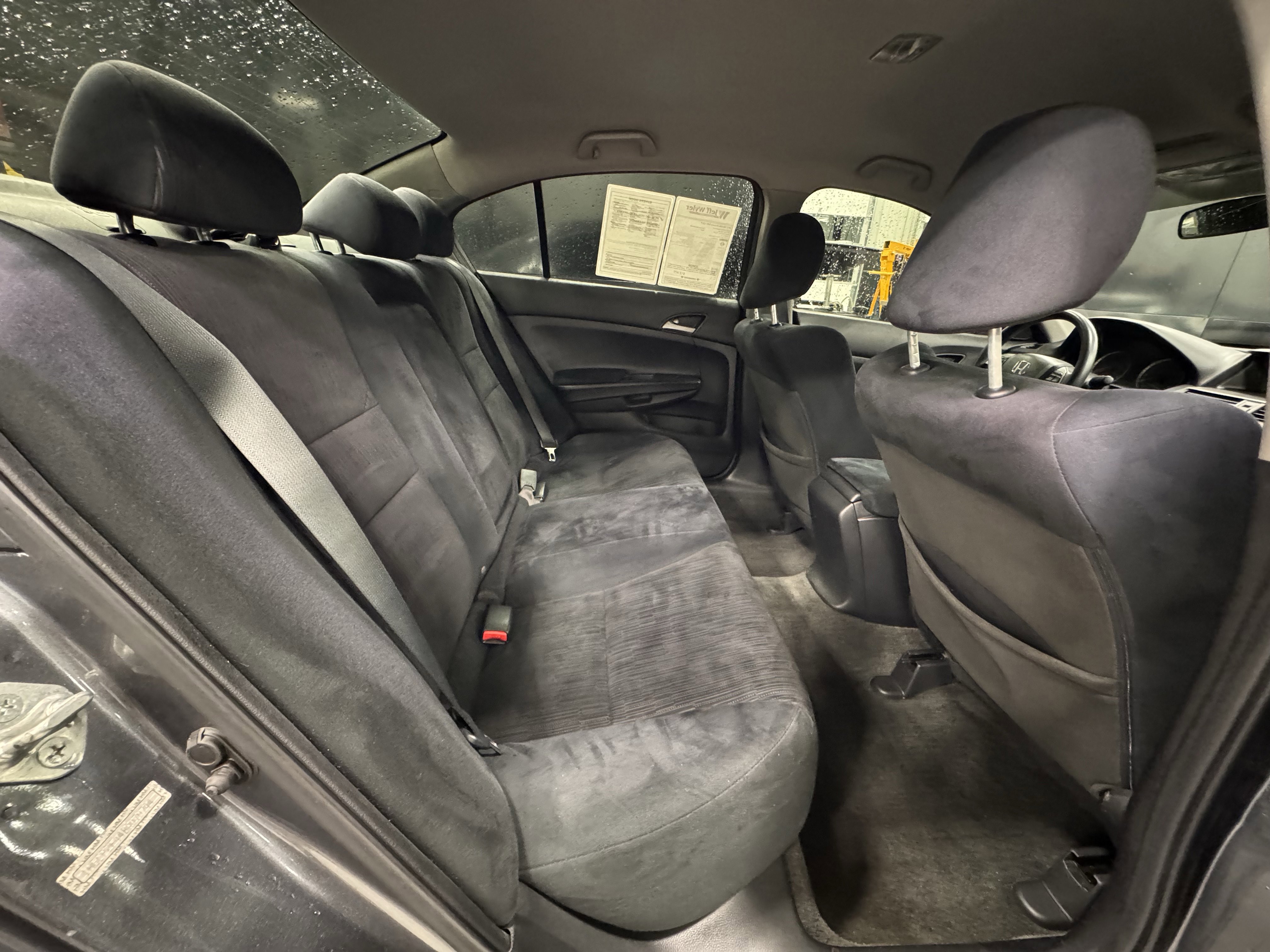 Used 2011 Honda Accord LX-P image 25