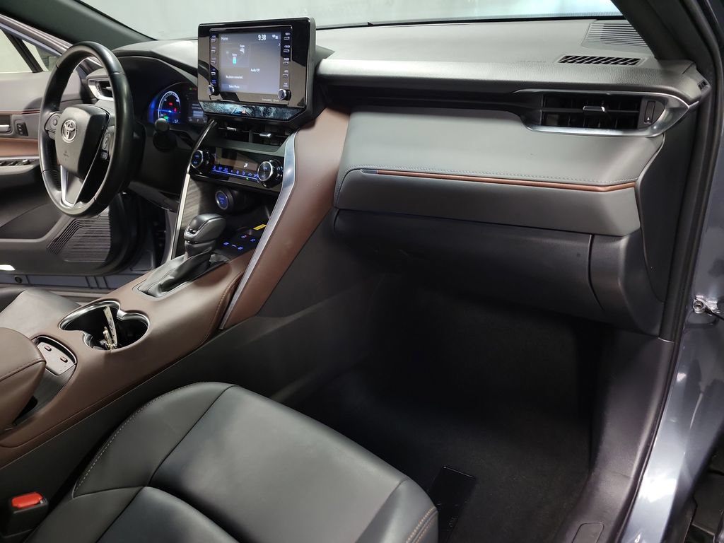 Used 2022 Toyota Venza XLE AWD/4WD image 31