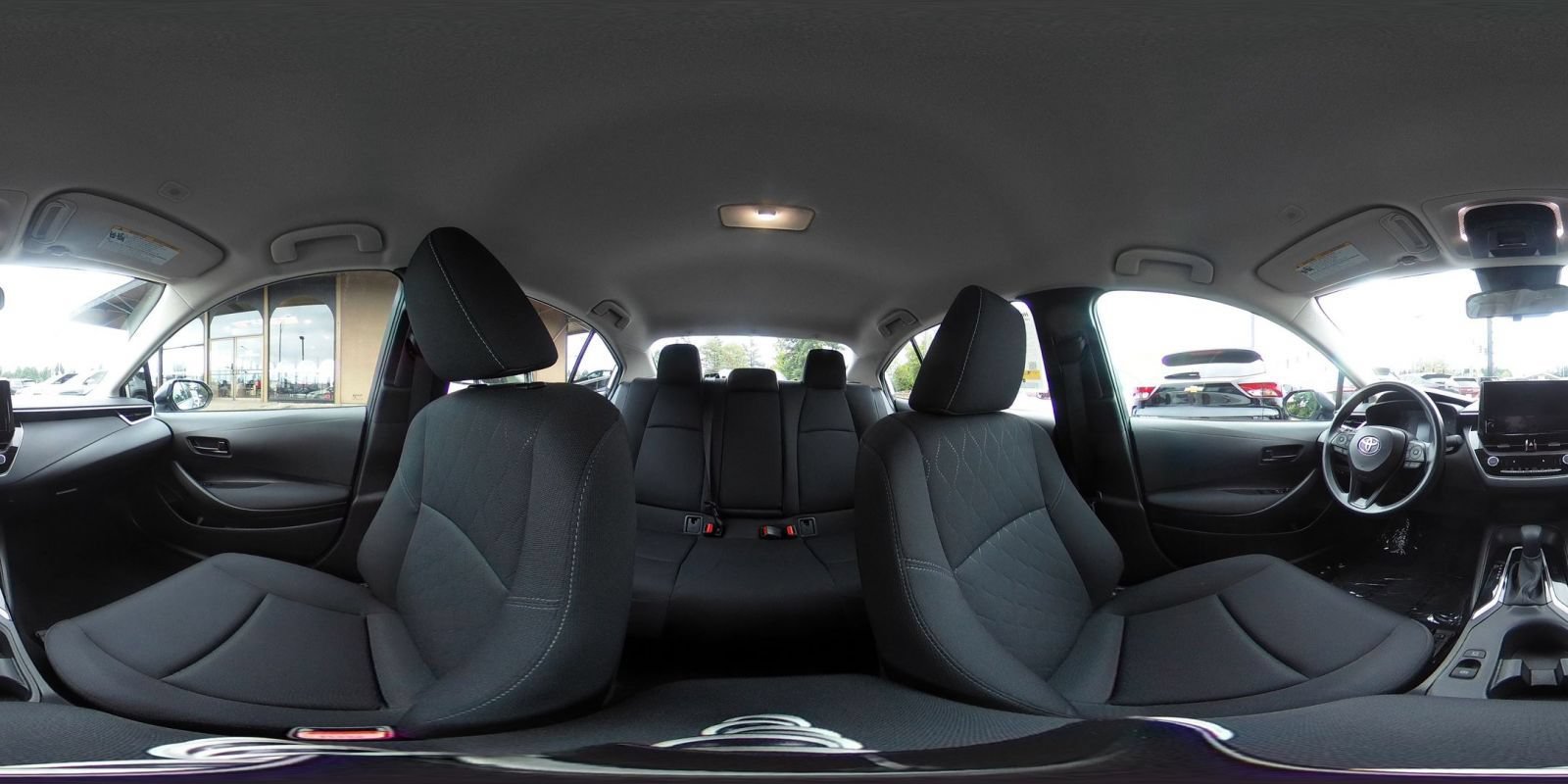 Used 2025 Toyota Corolla LE FWD image 42