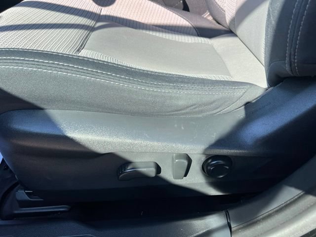 Used 2020 Subaru Outback Premium AWD/4WD image 22