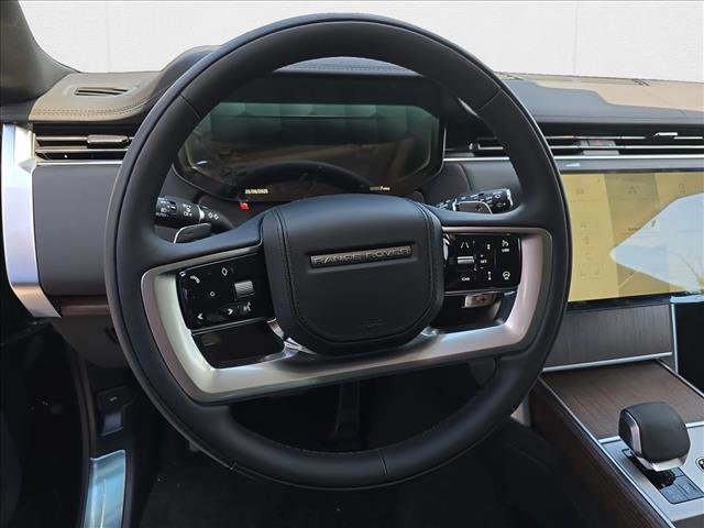 New 2025 Land Rover Range Rover Long Wheelbase SE image 20