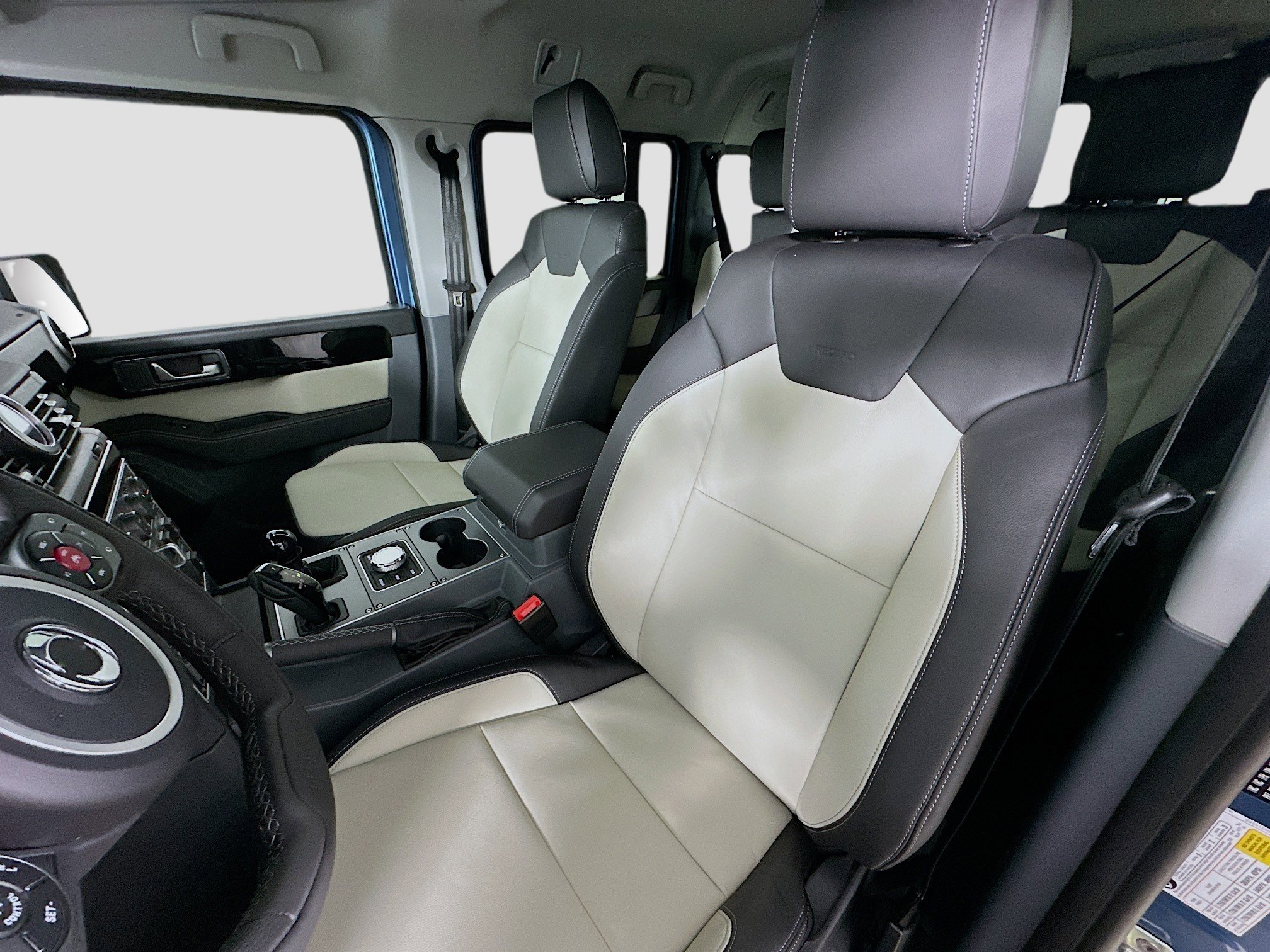 New 2025 INEOS Grenadier Fieldmaster Edition image 35